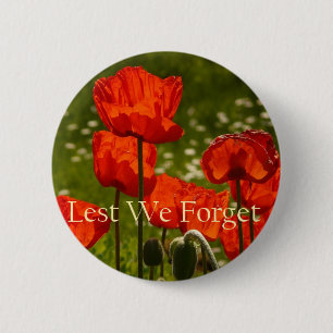 We vergeten Poppy Button Badge