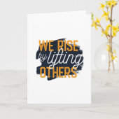 We verhogen door anderen op te heffen kaart (Gele Bloem)