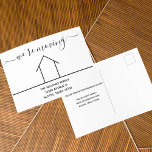 We verplaatsen de rendieverandering van Adres Nieu Briefkaart<br><div class="desc">Deze trendy bewegende aankondigkaart kenmerkt moderne,  chic typografie. Deze minimalistische kaarten bevatten een eenvoudige lijntekening van een huis voor een gezin dat naar een nieuw huis is verhuisd. Stuur je adresgegevens naar vrienden en familie. Elegant en klastig.</div>