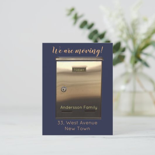 We verplaatsen gouden aangepaste mailboxtekst briefkaart (Staand voorkant)