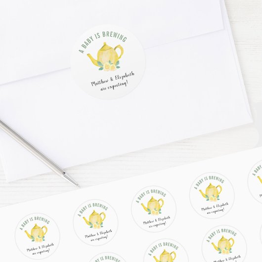 We verwachten dat een Baby gele theepot brouwt Ronde Sticker