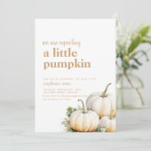 We verwachten een kleine pompoen uitnodiging (Staand voorkant)