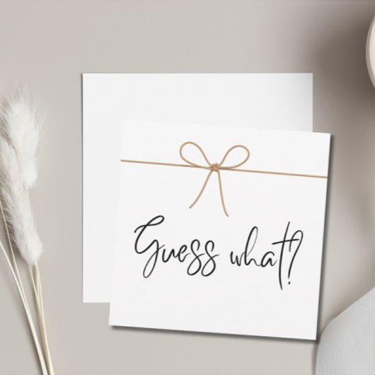 We verwachten een minimalistische zwangerschapsaan kaart