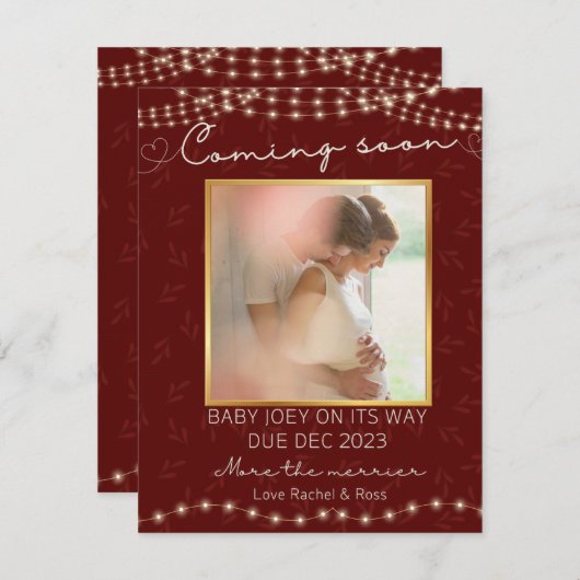 We verwachten santa baby zwangerschapsaankondiging feestdagenkaart (Voorkant / Achterkant)