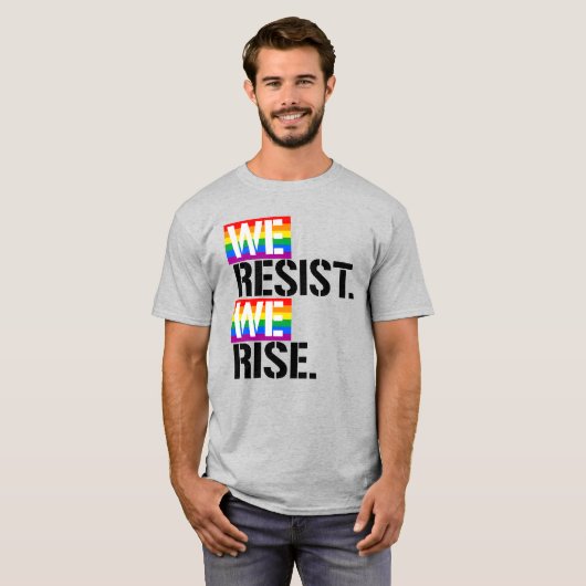 WE VERZETTEN ONS TEGEN ONZE OPKOMST T-SHIRT (Voorkant volledig)