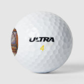 We vliegen allemaal rond hetzelfde licht. golfballen (Logo)