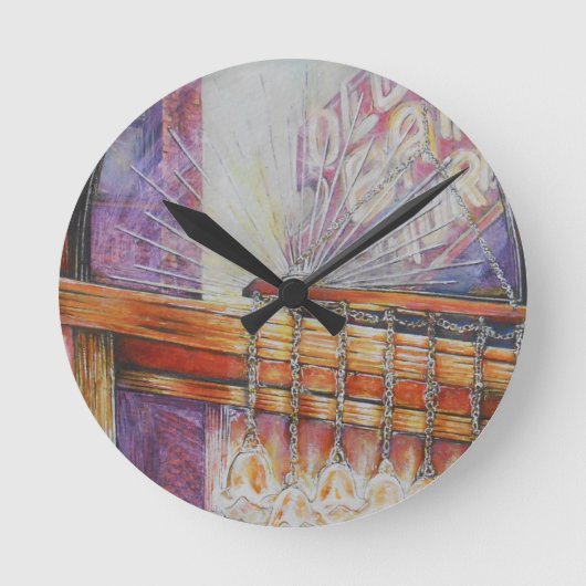 We vliegen allemaal rond hetzelfde licht. ronde klok (Voorkant)