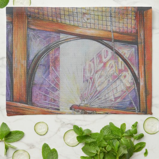 We vliegen allemaal rond hetzelfde licht. theedoek (Gevouwen)