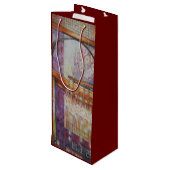 We vliegen allemaal rond hetzelfde licht. wijn cadeautas (Achterkant Gekanteld)