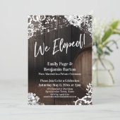 We vluchtten! Rustieke houten vat verlicht bloemen Kaart (Staand voorkant)