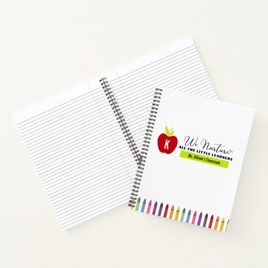 We voeden de basisschool Rainbow Crayons Notitieboek (Binnen)