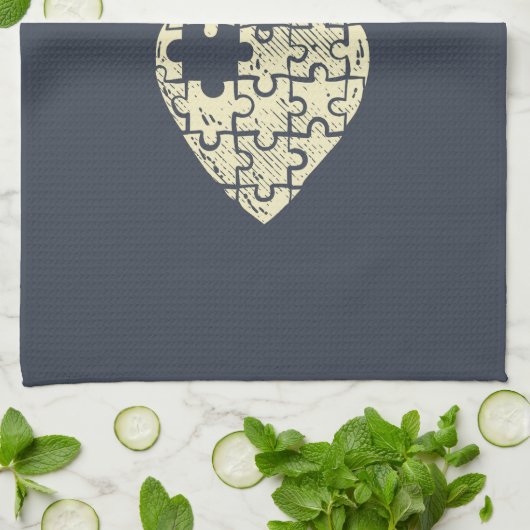 We vonden onze ontbrekende puntenadoptie Pride Theedoek (Gevouwen)