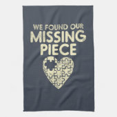 We vonden onze ontbrekende puntenadoptie Pride Theedoek (Verticaal)