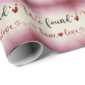 We vonden True Love Dark Red Wrapping Paper Cadeaupapier (Rol Hoek)