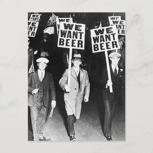 We willen bier om te protesteren tegen oude fotogr briefkaart (Voorkant)