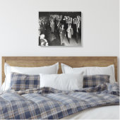 We willen bier! Protest tegen drankverbod, 1931. A Canvas Afdruk (Insitu (Slaapkamer))