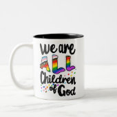 We zijn ALL Children of God LGBTQ+ Pride Tweekleurige Koffiemok (Links)