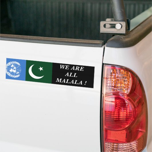 WE ZIJN ALLEMAAL MALA! BUMPERSTICKER (Op Truck)
