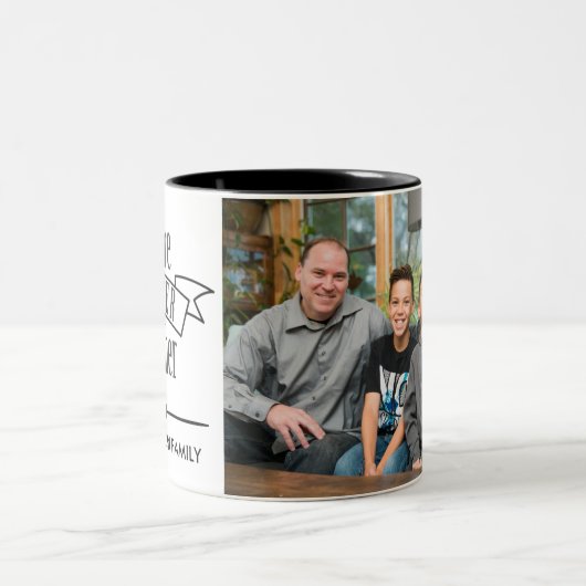 We zijn beter samen op aangepaste naam en familie  tweekleurige koffiemok (Center)