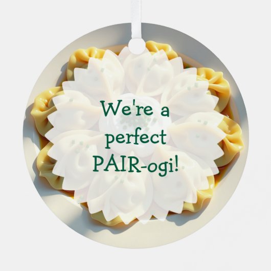 We zijn een perfecte Pierogi! Grappige kerst Metalen Ornament (Achterkant)