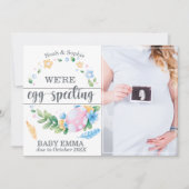 "We zijn ei-speurend" Pasen zwangerschap aankondig Feestdagenkaart (Voorkant)