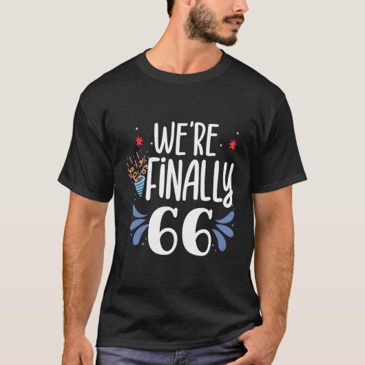 We zijn eindelijk 66 py vieren tweeling t-shirt (Voorkant)