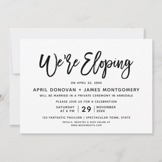 We zijn Eloping Borstel Typography Trouw Uitnodigi Kaart (Voorkant)