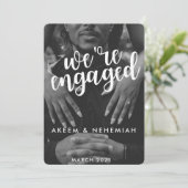 We zijn erbij betrokken|Modern Two Photos Elegant Aankondiging (Staand voorkant)