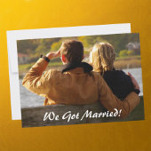 We zijn getrouwd. Aangepaste foto voor postbruilof Kaart