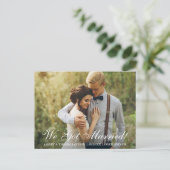 We zijn getrouwd. Aankondiging van de elopement (Staand voorkant)