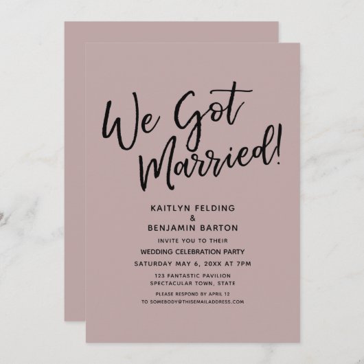 We zijn getrouwd. Casual Roos Eenvoudige ontvangst Kaart (Voorkant / Achterkant)