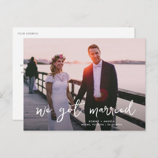we zijn getrouwd met een moderne trouwaankondiging briefkaart (Voorkant / Achterkant)