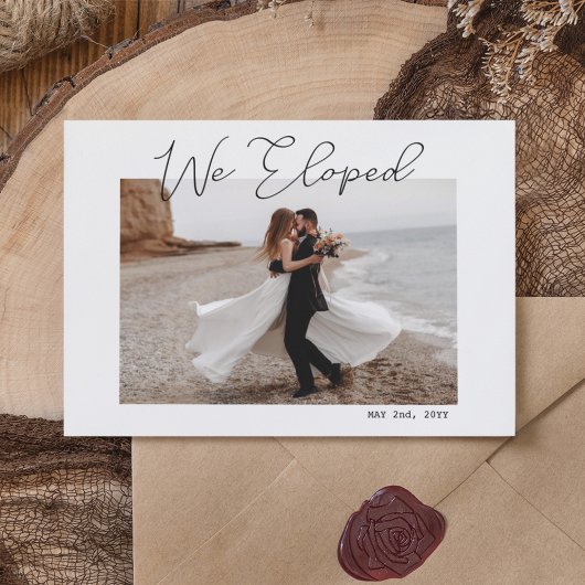 We Zijn Gevlucht Minimal Script Foto Elopement Huw Aankondiging