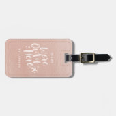 We zijn hier weg | De heer & mevrouw Pas getrouwd Bagagelabel (Voorkant horizontaal)