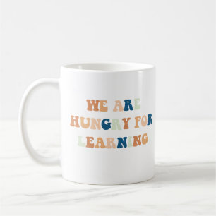 We zijn hongerig om de eerste schooldag te leren koffiemok