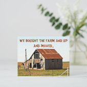 We zijn naar de Boerderij Funny Moving Announcemen Aankondigingskaart (Staand voorkant)
