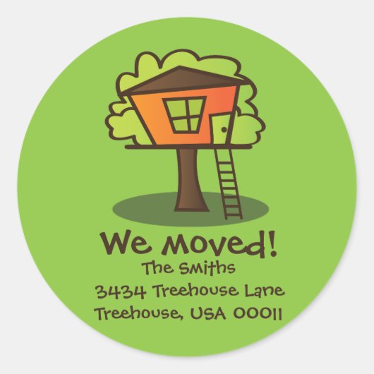 We zijn naar een Treehouse verhuisd. Ronde Sticker (Voorkant)