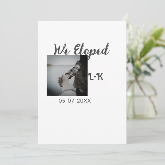 We zijn net getrouwd en voegen foto naam letterdat feestdagenkaart (Staand voorkant)