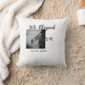 We zijn net getrouwd en voegen foto naam letterdat kussen (Deken)