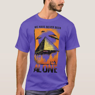 We zijn nooit alleen geweest - middeleeuws en hist t-shirt