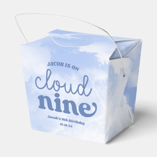 We zijn op Cloud Nine Blue 9th Birthday Party Bedankdoosjes (Achterkant)