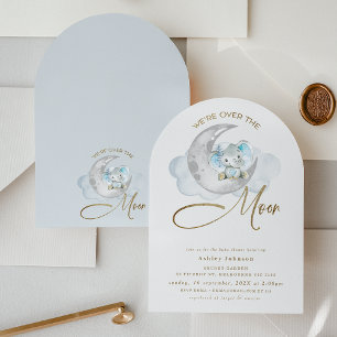 We zijn over het Moon Elephant Baby shower Kaart