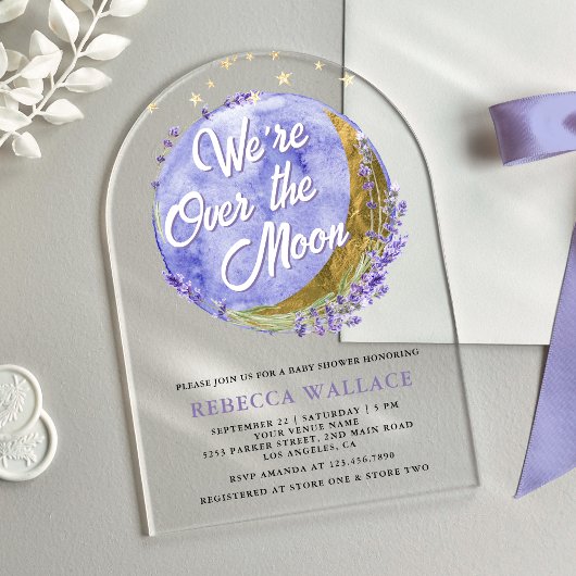 We zijn over het Moon Lavender Arch Baby shower Acryl Uitnodigingen