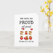 We zijn trots op jullie, van ons allemaal, gefelic kaart (Gele Bloem)