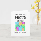 We zijn trots op jullie, van ons allemaal, gefelic kaart (Gele Bloem)