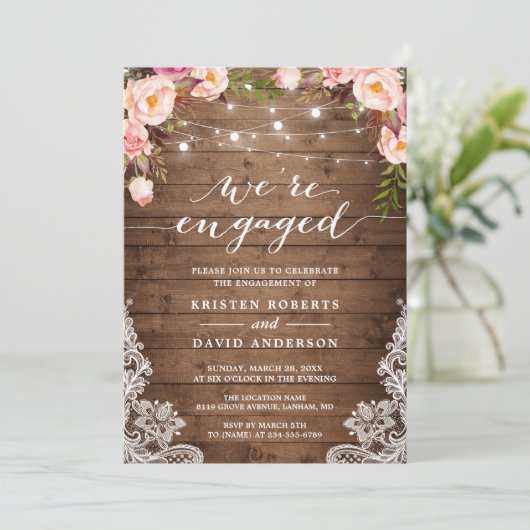 We zijn verbonden met de Roustic Floral Lace Engag Kaart (Staand voorkant)