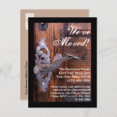 We zijn verhuisd, rustieke deur bewegend Briefkaar Aankondigingskaart (Voorkant / Achterkant)