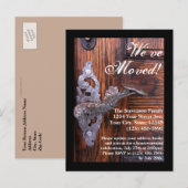 We zijn verhuisd, rustieke deur bewegend Briefkaar Uitnodiging Briefkaart (Voorkant / Achterkant)