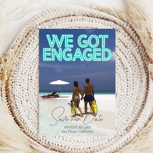 We Zijn Verliefd Geworden Turquoise Neonlichten Fo Save The Date