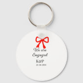 We zijn verloofd en voegen naamletter rode boog mo sleutelhanger (Achterkant)